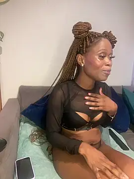 PETITE NAOMI online show from February 2025 09:06:02 AM