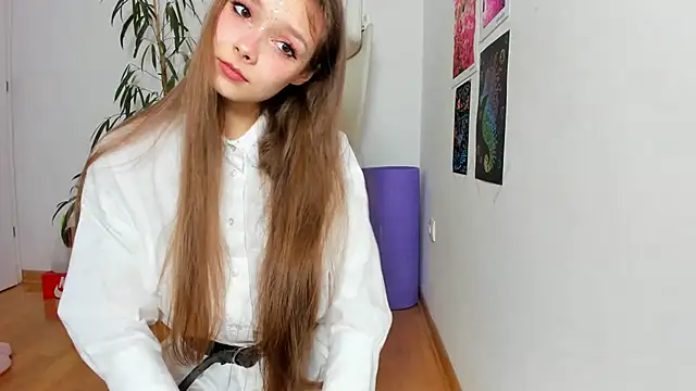 Snapshot of Michelle_Melnss chatting on March 2025 10:48:02 PM Michelle Melnss online show from March 2025 10:48:02 PM