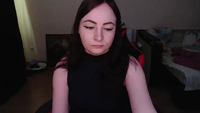 Snapshot of Laralianna chatting on March 2026 02:00:01 PM Laralianna online show from March 2026 02:00:01 PM