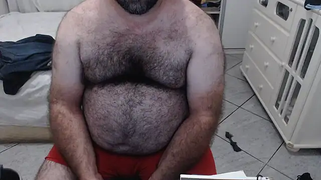 Snapshot of MysterBearMG chatting on February 2025 03:21:02 AM MysterBearMG online show from February 2025 03:21:02 AM