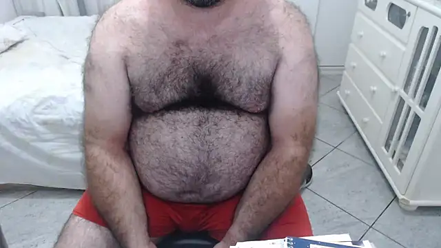 Snapshot of MysterBearMG chatting on February 2025 05:23:01 AM MysterBearMG online show from February 2025 05:23:01 AM