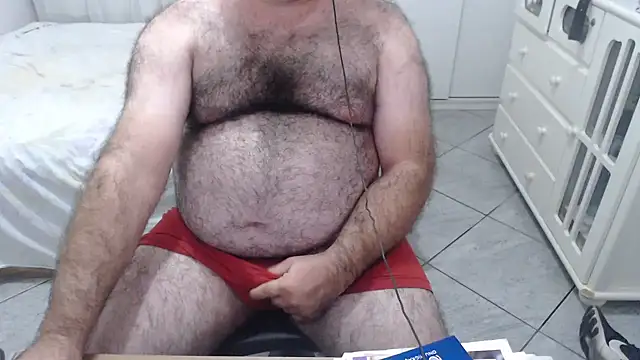 Snapshot of MysterBearMG chatting on February 2025 03:26:02 AM MysterBearMG online show from February 2025 03:26:02 AM