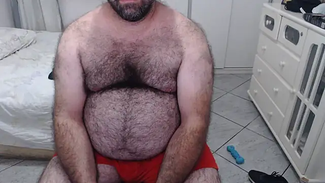 Snapshot of MysterBearMG chatting on March 2025 01:48:02 AM MysterBearMG online show from March 2025 01:48:02 AM