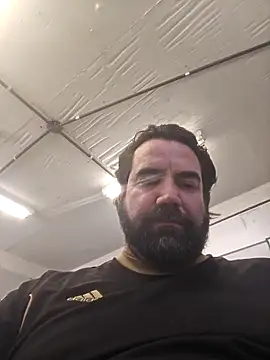 Snapshot of MysterBearMG chatting on September 2025 03:44:01 PM MysterBearMG online show from September 2025 03:44:01 PM