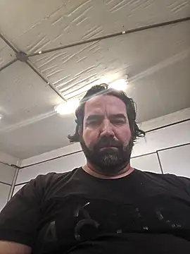 Snapshot of MysterBearMG chatting on September 2025 03:48:01 PM MysterBearMG online show from September 2025 03:48:01 PM