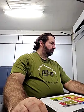 Snapshot of MysterBearMG chatting on October 2025 03:56:02 PM MysterBearMG online show from October 2025 03:56:02 PM