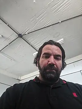 Snapshot of MysterBearMG chatting on October 2025 03:34:01 PM MysterBearMG online show from October 2025 03:34:01 PM