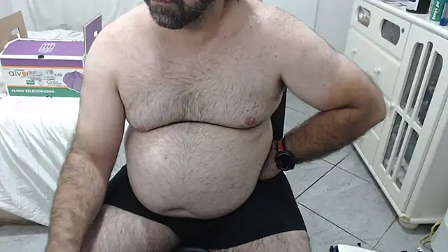 Snapshot of MysterBearMG chatting on October 2025 01:49:01 AM MysterBearMG online show from October 2025 01:49:01 AM