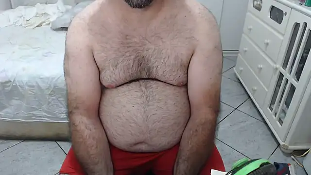 Snapshot of MysterBearMG chatting on November 2025 11:07:02 PM MysterBearMG online show from November 2025 11:07:02 PM