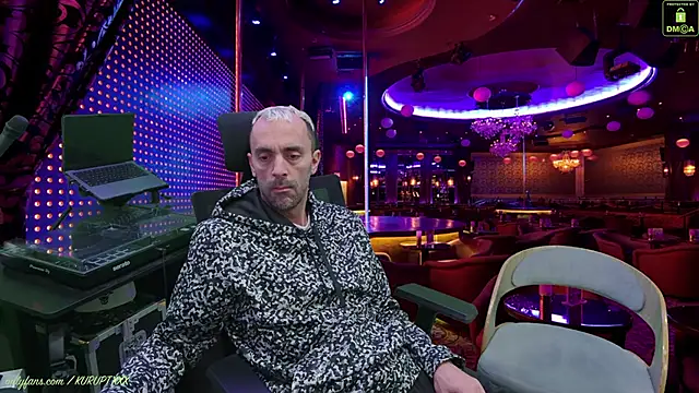 kuruptxxx live online show from February 2025 06:42:02 PM