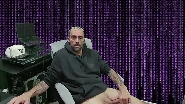 kuruptxxx live online show from March 2025 07:28:01 PM