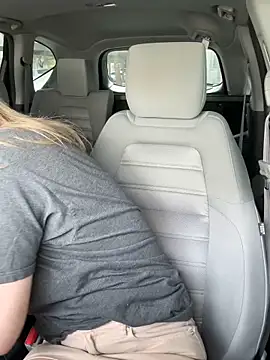 Snapshot of Lexi_Shocker chatting on February 2025 08:09:01 PM Lexi Shocker online show from February 2025 08:09:01 PM