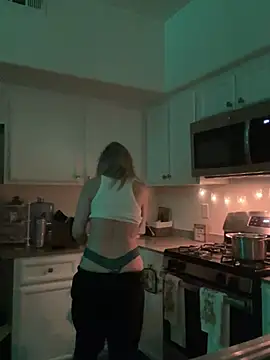 Snapshot of Lexi_Shocker chatting on March 2025 02:36:02 AM Lexi Shocker online show from March 2025 02:36:02 AM