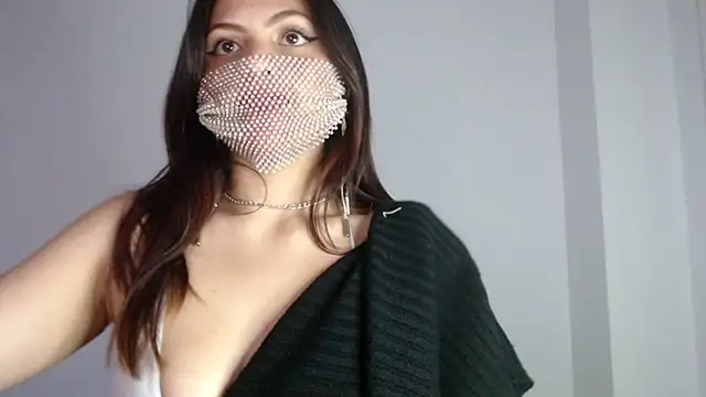 Snapshot of darika__ chatting on December 2024 10:40:01 PM darika online show from December 2024 10:40:01 PM
