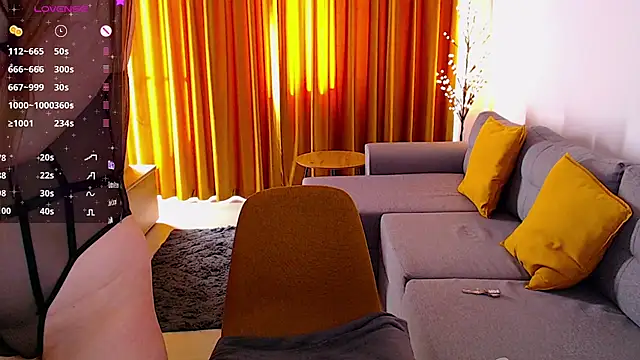  Mia Adams online show from January 2025 12:30:01 PM