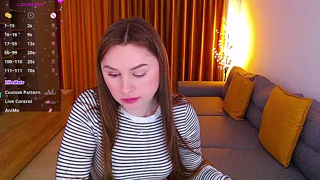  Mia Adams online show from February 2025 12:32:02 PM