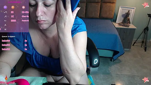 Snapshot of Barbiegomez chatting on February 2025 10:48:02 AM Barbiegomez online show from February 2025 10:48:02 AM