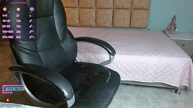 Snapshot of Barbiegomez chatting on March 2025 03:41:02 AM Barbiegomez online show from March 2025 03:41:02 AM