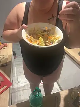 sweeti Em online show from March 2025 05:12:02 PM