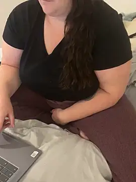 sweeti Em online show from April 2026 06:46:02 PM