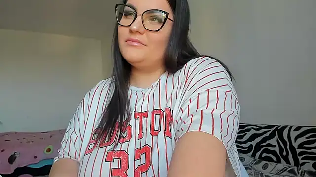 Snapshot of DaisiyWalker chatting on February 2025 09:13:02 AM DaisiyWalker online show from February 2025 09:13:02 AM