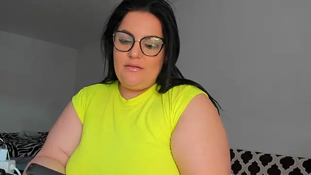 Snapshot of DaisiyWalker chatting on March 2025 01:17:01 PM DaisiyWalker online show from March 2025 01:17:01 PM