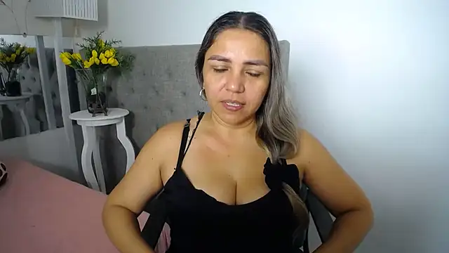 Snapshot of cum_bigass chatting on July 2026 12:30:02 PM cum bigass online show from July 2026 12:30:02 PM