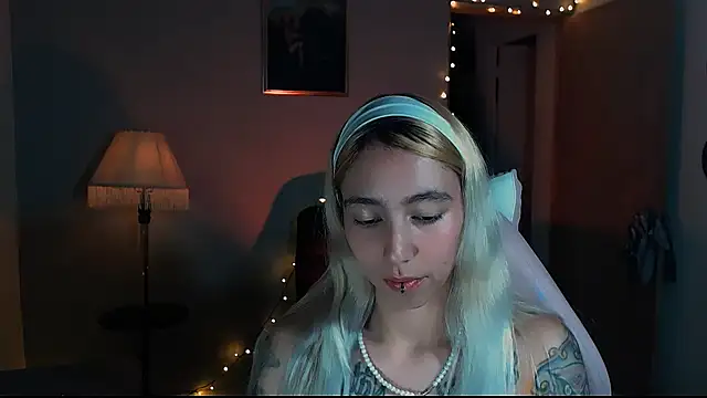 Saucy Jenn online show from January 2025 03:52:02 AM