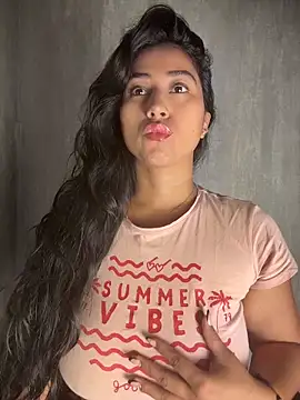 Valentinne z online show from March 2026 08:47:02 AM