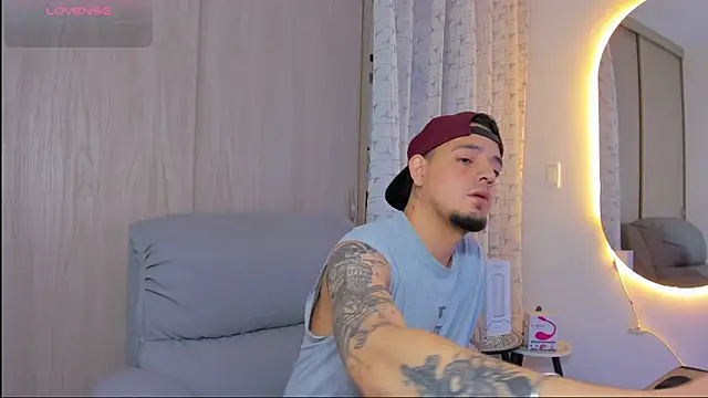 Snapshot of alejandro_calderon1 chatting on November 2025 05:02:01 AM alejandro calderon1 online show from November 2025 05:02:01 AM