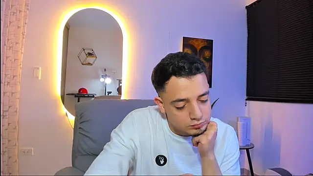 alejandro calderon1 online show from March 2026 09:05:01 AM