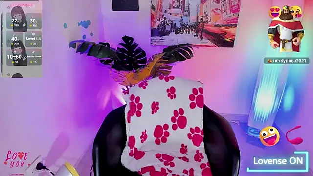 Kyomi chang online show from November 2025 12:18:01 PM