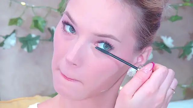 Snapshot of GentleRossi chatting on March 2026 04:12:02 PM GentleRossi online show from March 2026 04:12:02 PM