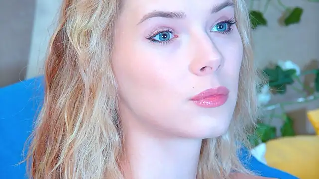 Snapshot of GentleRossi chatting on April 2026 09:39:33 PM GentleRossi online show from April 2026 09:39:33 PM