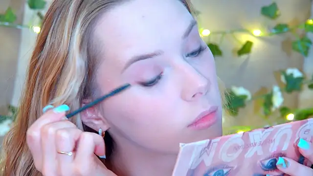 Snapshot of GentleRossi chatting on April 2026 03:15:02 PM GentleRossi online show from April 2026 03:15:02 PM