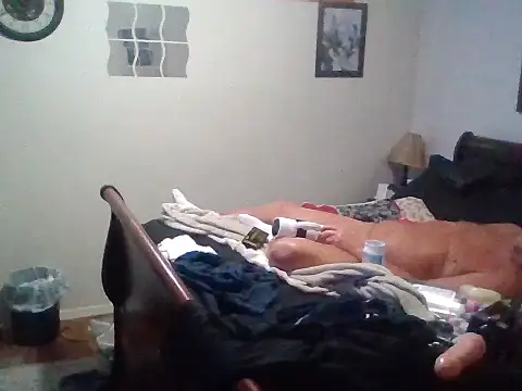 Snapshot of twotonetommyme chatting on March 2026 02:38:01 PM twotonetommyme online show from March 2026 02:38:01 PM