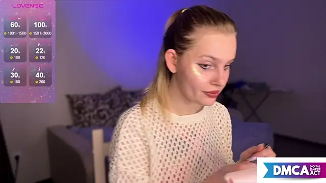 Snapshot of Chanel_Gill chatting on December 2024 09:33:01 PM Chanel Gill online show from December 2024 09:33:01 PM