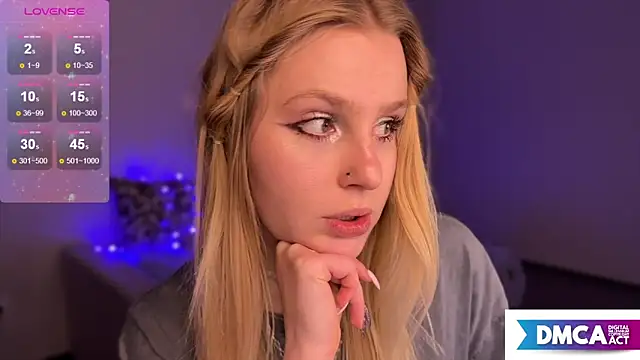 Snapshot of Chanel_Gill chatting on January 2025 09:14:02 PM Chanel Gill online show from January 2025 09:14:02 PM