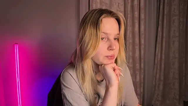 Snapshot of Chanel_Gill chatting on January 2025 03:56:02 AM Chanel Gill online show from January 2025 03:56:02 AM