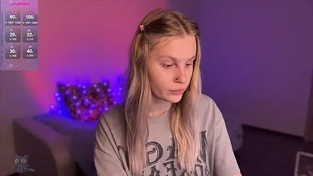 Snapshot of Chanel_Gill chatting on January 2025 09:06:02 AM Chanel Gill online show from January 2025 09:06:02 AM