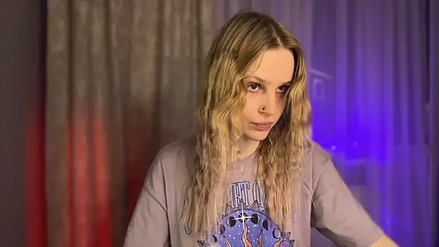 Snapshot of Chanel_Gill chatting on February 2025 06:02:01 PM Chanel Gill online show from February 2025 06:02:01 PM