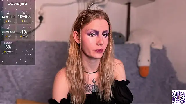 Snapshot of Chanel_Gill chatting on October 2025 06:47:01 PM Chanel Gill online show from October 2025 06:47:01 PM