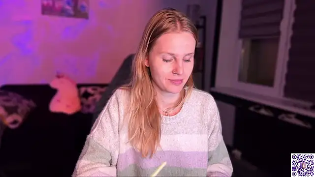 Snapshot of Chanel_Gill chatting on November 2025 07:19:01 PM Chanel Gill online show from November 2025 07:19:01 PM