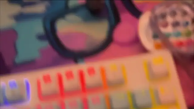 Snapshot of Chanel_Gill chatting on December 2025 03:06:01 PM Chanel Gill online show from December 2025 03:06:01 PM