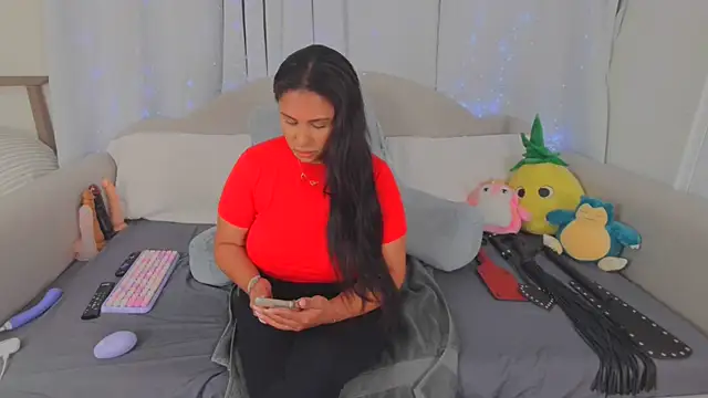 MeghanXO online show from June 2026 02:10:02 PM