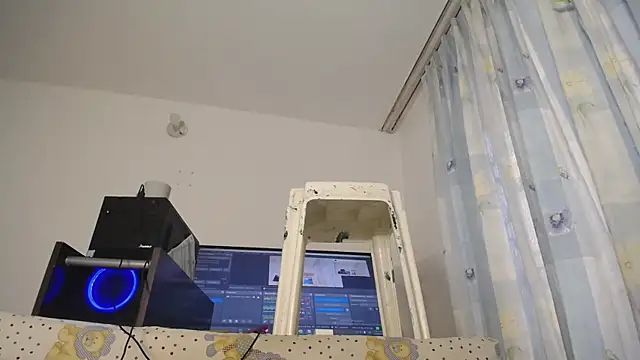 eolicasex online show from March 2025 12:54:02 PM