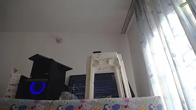 eolicasex online show from October 2025 08:50:01 PM