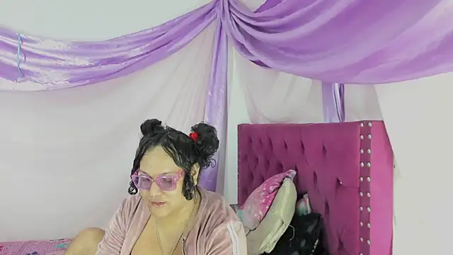 sirenadirtysexxx online show from September 2025 07:36:02 PM