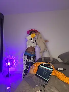 stormyy  online show from October 2025 11:37:01 PM