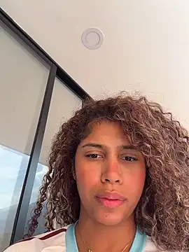 stormyy  online show from February 2026 03:00:01 PM